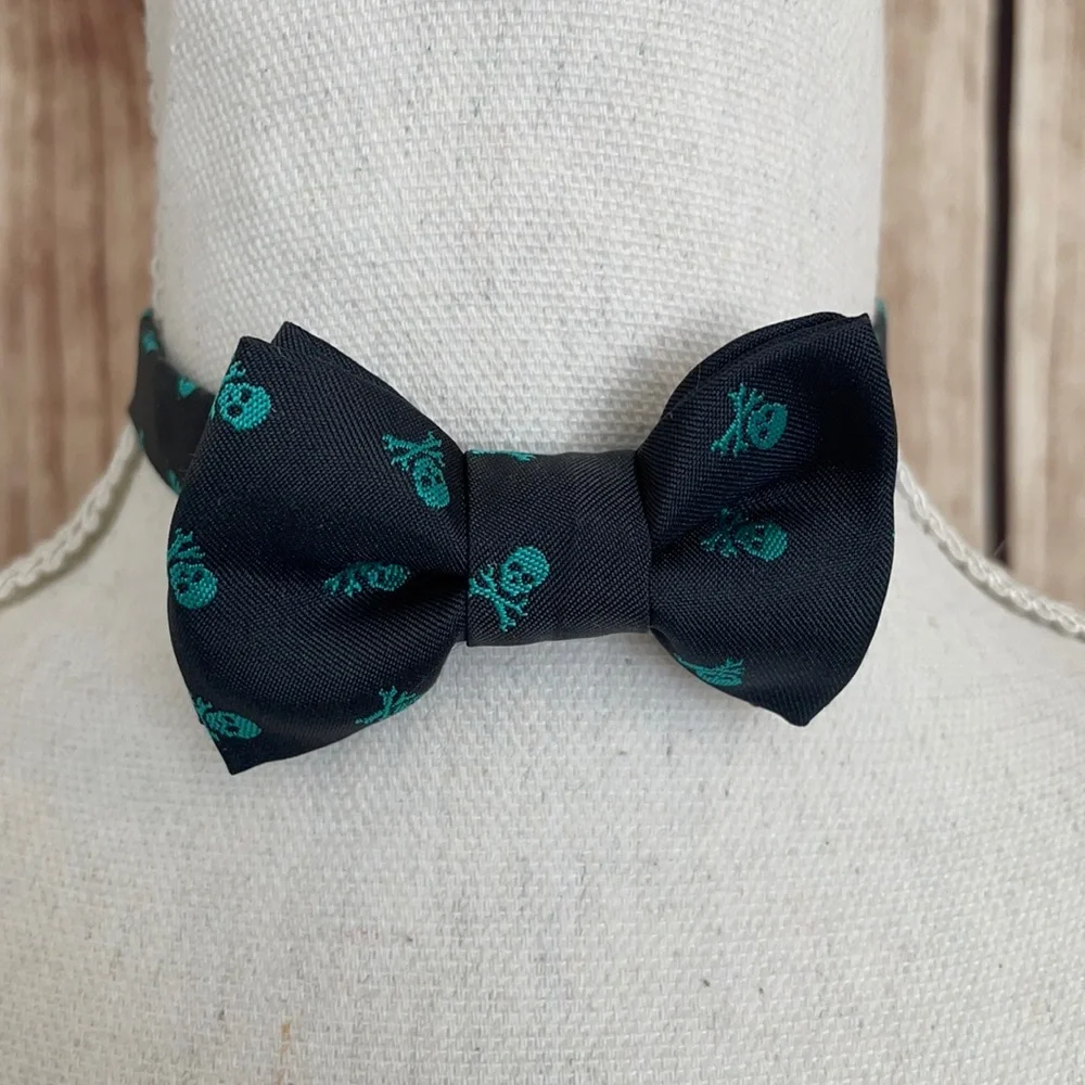 12M-24M Blue Skull Pattern Bow Tie